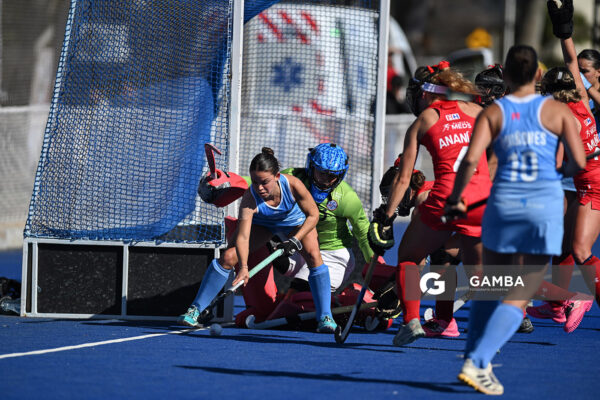 Lupe Curutchague, de Uruguay. Copa Panamericana de Hockey. Cancha Celeste.