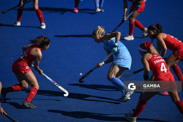 Teresa Viana, de Uruguay. Copa Panamericana de Hockey. Cancha Celeste.