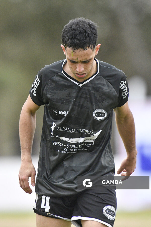 Luciano Soria, de San Carlos. 21ª Copa Nacional de Clubes Divisional B. Estadio Parque Evelio Isnardi.