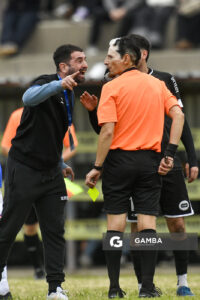 Bruno Capellino, director técnico de San Carlos. 21ª Copa Nacional de Clubes Divisional B. Estadio Parque Evelio Isnardi.
