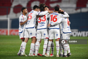 Maximiliano Gómez, de Nacional. Torneo Clausura. Estadio Gran Parque Central.