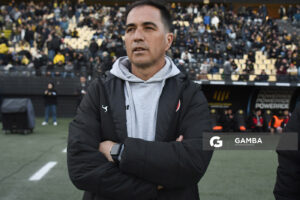 Raúl Salazar, director técnico de River Plate. Torneo Clausura. Estadio Campeón del Siglo.