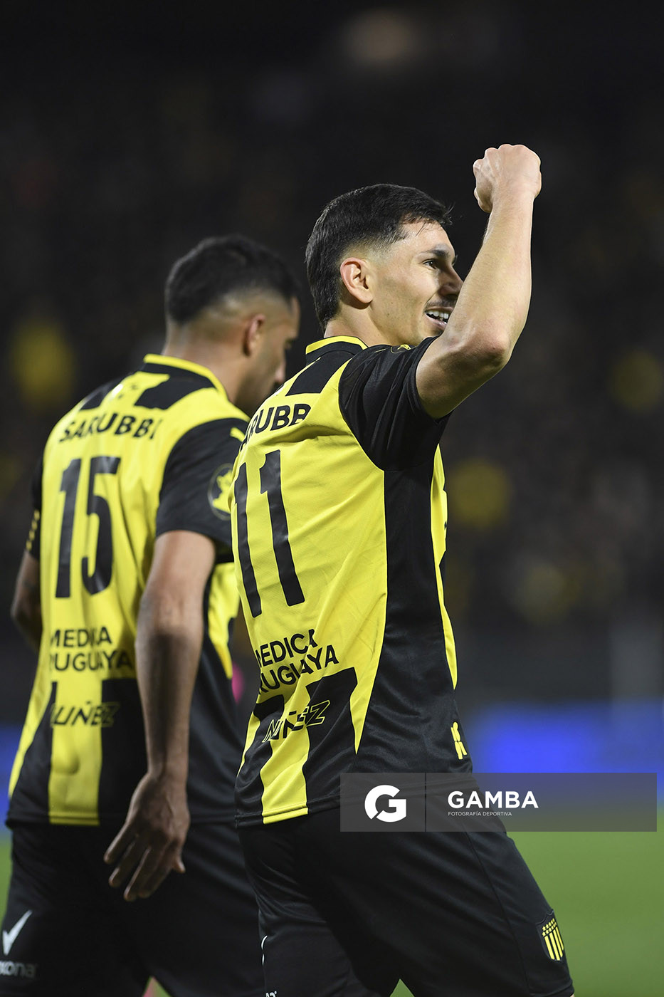 Maximiliano Silvera, de Peñarol. Torneo Clausura. Estadio Campeón del Siglo.