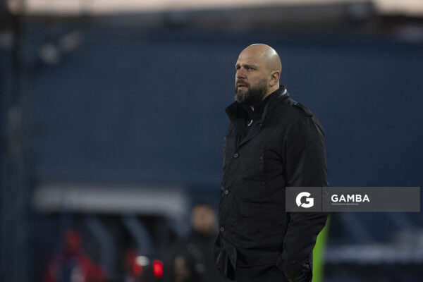 Jadson Viera, director técnico de Boston River. Torneo Clausura. Estadio Gran Parque Central.