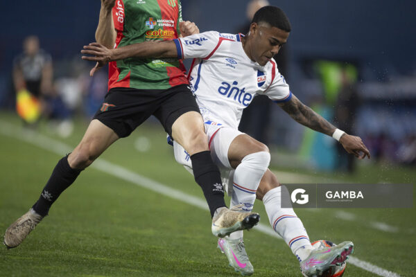 Juan Cruz de los Santos, de Nacional. Torneo Clausura. Estadio Gran Parque Central.