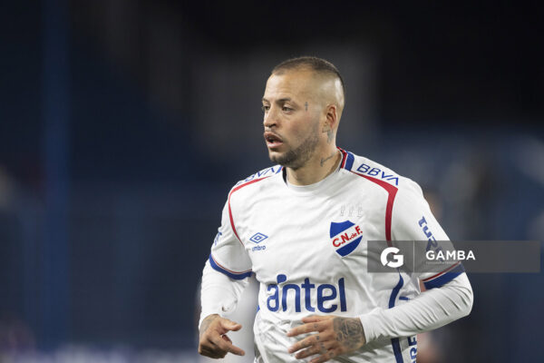 Nicolás López, de Nacional. Torneo Clausura. Estadio Gran Parque Central.