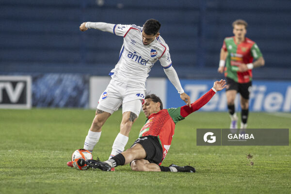 Emiliano Ancheta, de Nacional. Torneo Clausura. Estadio Gran Parque Central.