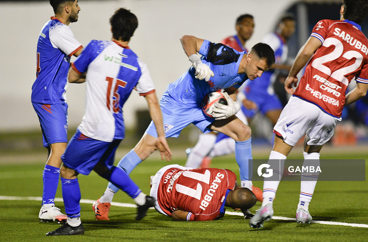 Aaron Soria, golero de Huracán. Copa AUF Uruguay. Estadio Juan Antonio Lavalleja.