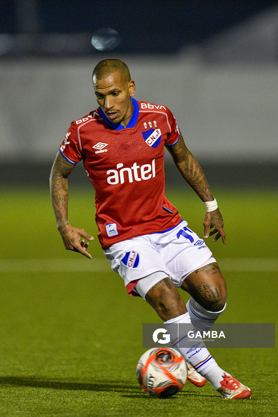 Rómulo Otero, de Nacional. Copa AUF Uruguay. Estadio Juan Antonio Lavalleja.