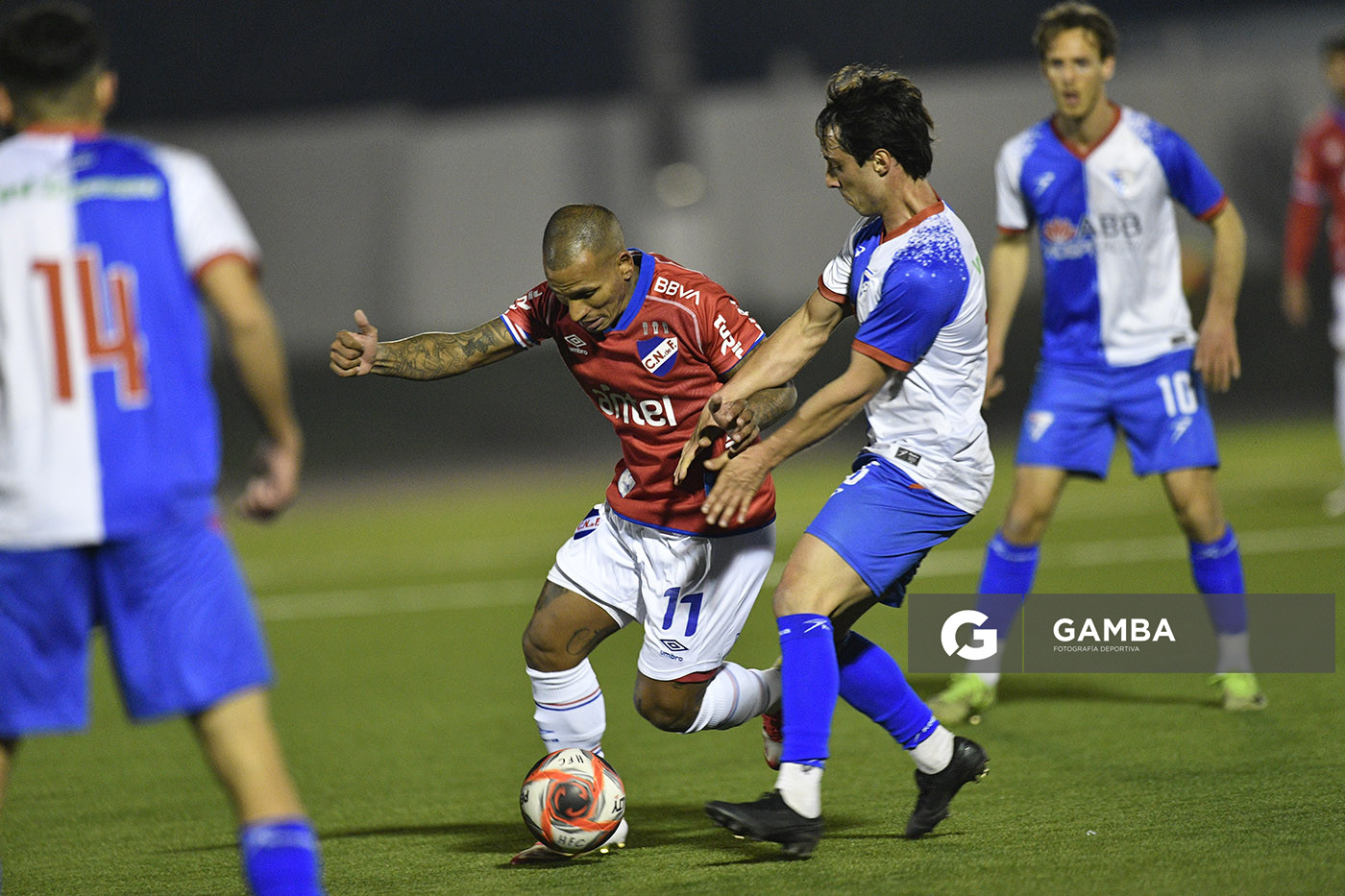 Rómulo Otero, de Nacional. Copa AUF Uruguay. Estadio Juan Antonio Lavalleja.