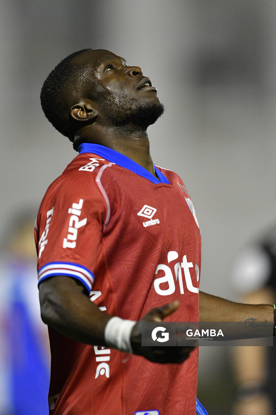 Christian Ébere, de Nacional. Copa AUF Uruguay. Estadio Juan Antonio Lavalleja.