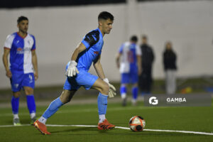 Aaron Soria, golero de Huracán. Copa AUF Uruguay. Estadio Juan Antonio Lavalleja.