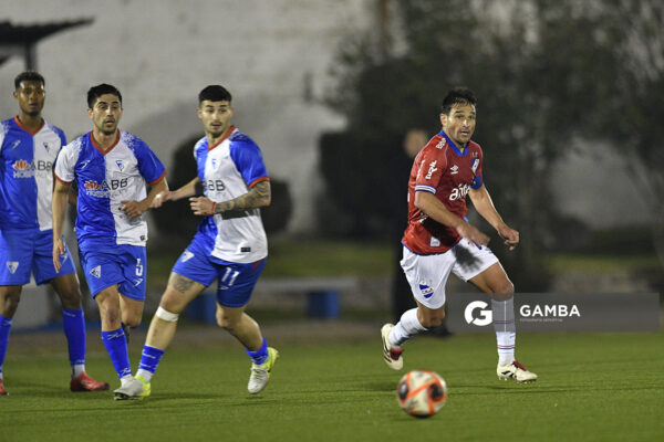 Nicolás Lodeiro, de Nacional. Copa AUF Uruguay. Estadio Juan Antonio Lavalleja.