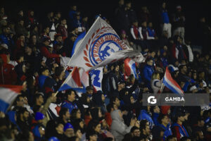 Hinchas de Nacional. Copa AUF Uruguay. Estadio Juan Antonio Lavalleja.
