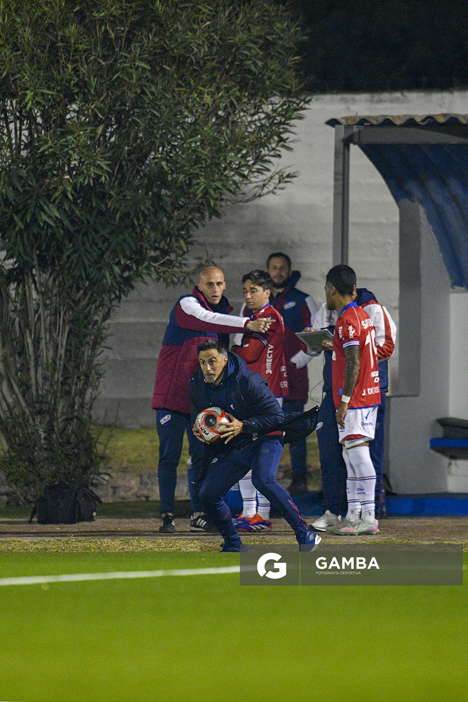 Pablo Peirano, director técnico de Nacional. Copa AUF Uruguay. Estadio Juan Antonio Lavalleja.