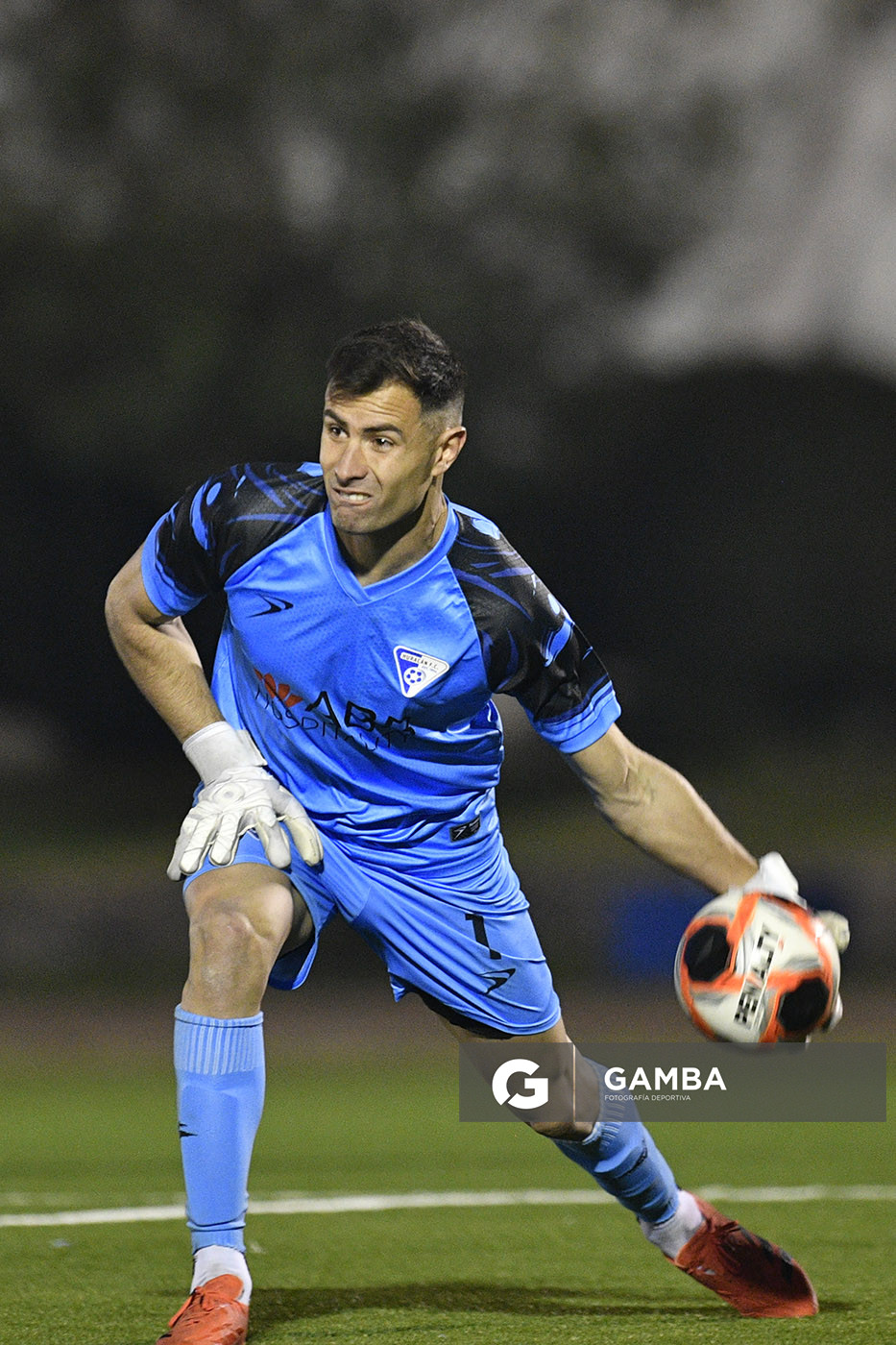 Aaron Soria, golero de Huracán. Copa AUF Uruguay. Estadio Juan Antonio Lavalleja.