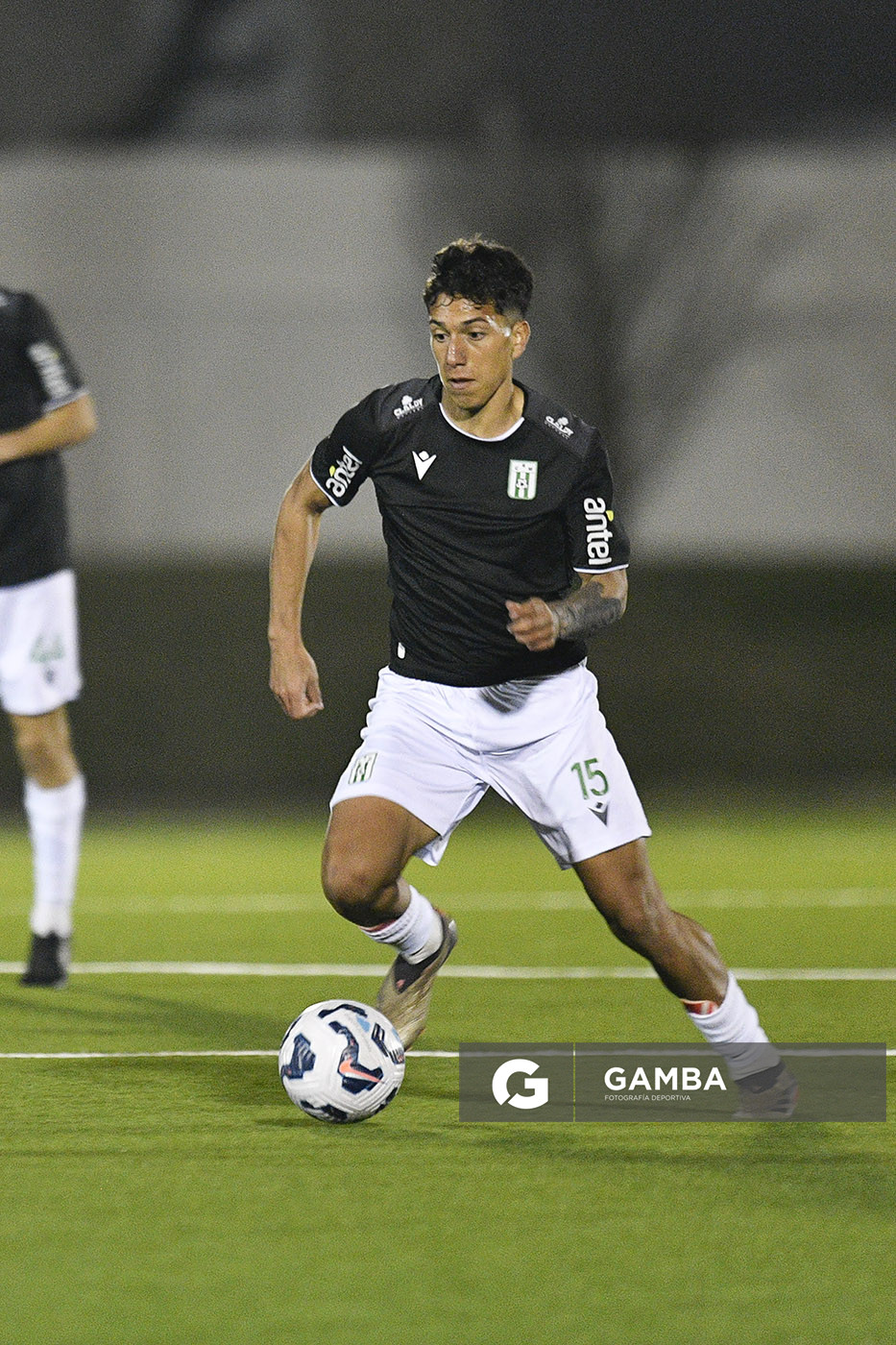 Diego Cheuquepal, de Racing. Copa AUF Uruguay. Estadio Juan Antonio Lavalleja.