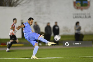 Richard Vázquez, golero de Atenas. Copa AUF Uruguay. Estadio Juan Antonio Lavalleja.