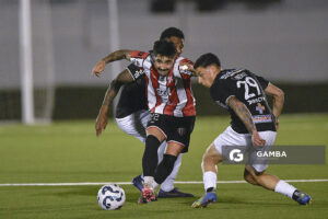 Nahuel Martínez, de Atenas. Copa AUF Uruguay. Estadio Juan Antonio Lavalleja.