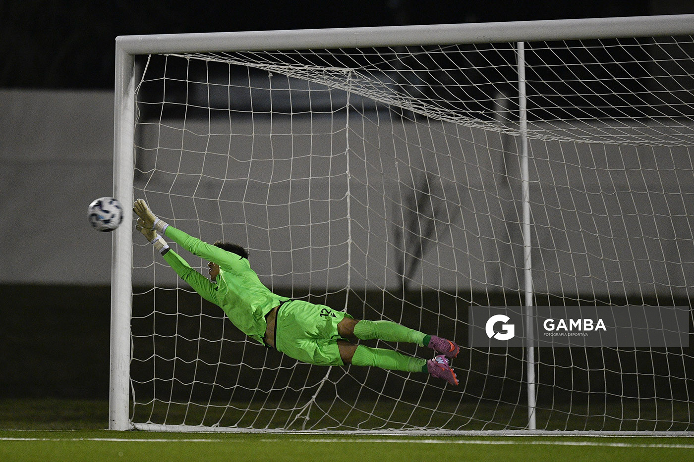 Facundo Machado, golero de Racing. Copa AUF Uruguay. Estadio Juan Antonio Lavalleja.