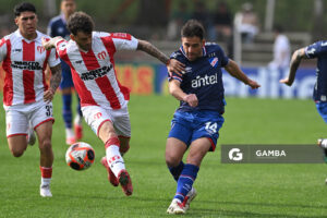 Nicolás Lodeiro, de Nacional. Torneo Clausura. Estadio Parque Federico Saroldi.