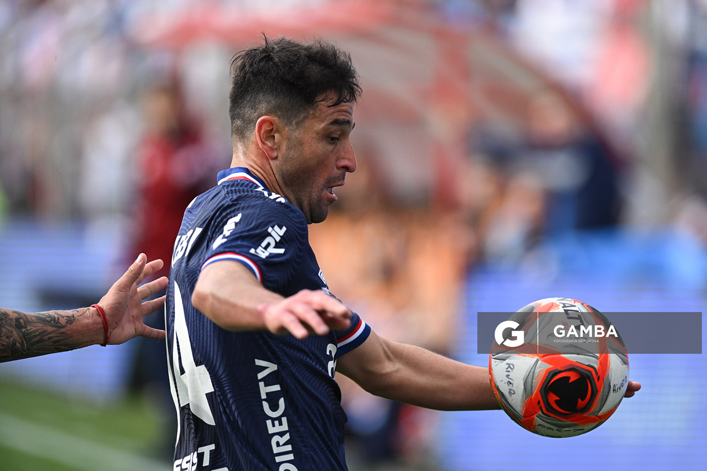 Nicolás Lodeiro, de Nacional. Torneo Clausura. Estadio Parque Federico Saroldi.