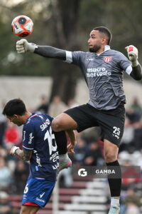 Fabrizio Correa, golero de River Plate. Torneo Clausura. Estadio Parque Federico Saroldi.