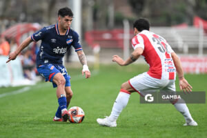 Ezequiel Mereles, de Nacional. Torneo Clausura. Estadio Parque Federico Saroldi.