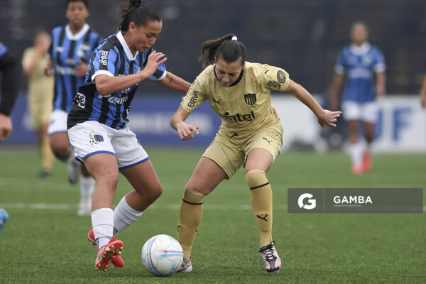 Teresita Sampallo, de Liverpool. Campeonato Uruguayo de Fútbol Femenino. Estadio José Pedro Damiani.