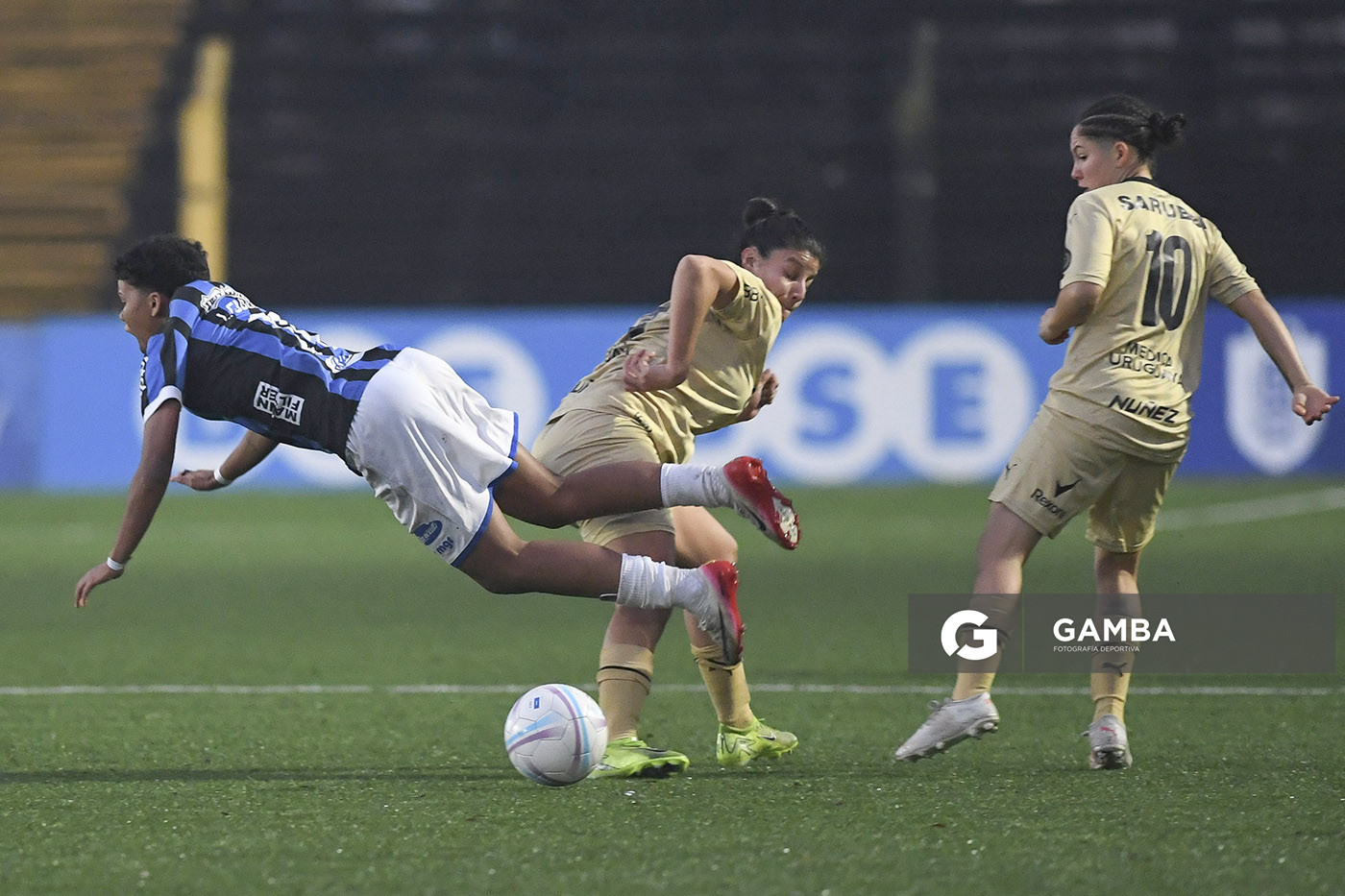 Ilana Guedes, de Liverpool. Campeonato Uruguayo de Fútbol Femenino. Estadio José Pedro Damiani.