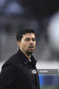 Cristian Chambian, director técnico de Racing. Torneo Clausura. Estadio Parque Alfredo V. Viera.
