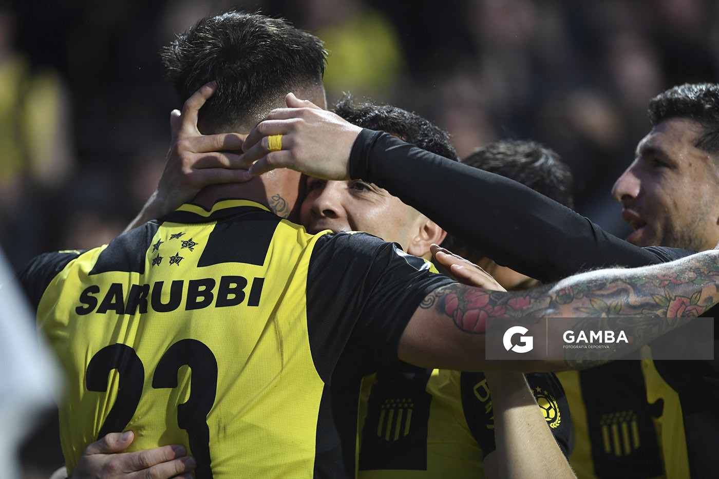 Javier Méndez, de Peñarol. Torneo Clausura. Estadio Parque Alfredo V. Viera.