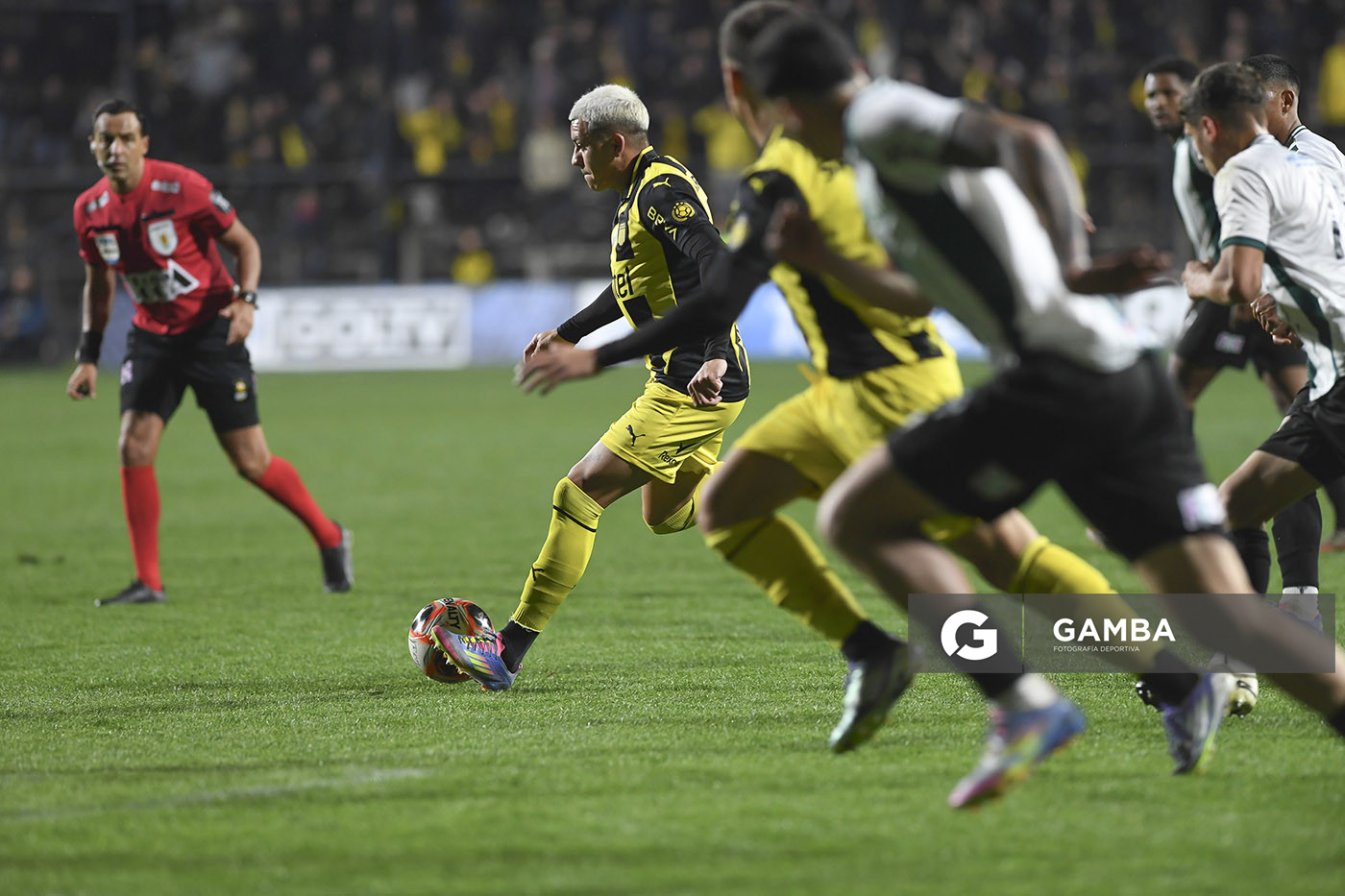 Diego García, de Peñarol. Torneo Clausura. Estadio Parque Alfredo V. Viera.