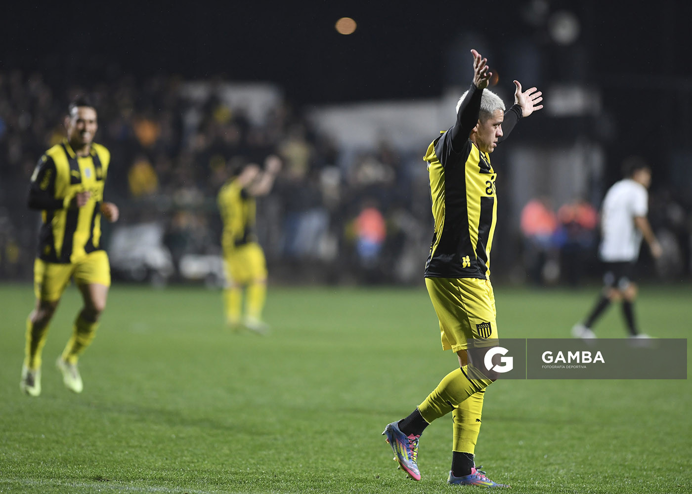 Diego García, de Peñarol. Torneo Clausura. Estadio Parque Alfredo V. Viera.
