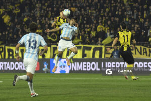 Nahuel Herrera, de Peñarol. Copa Conmebol Libertadores. Estadio Campeón del Siglo.