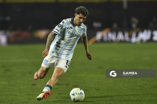 Gastón Martirena, de Racing. Copa Conmebol Libertadores. Estadio Campeón del Siglo.
