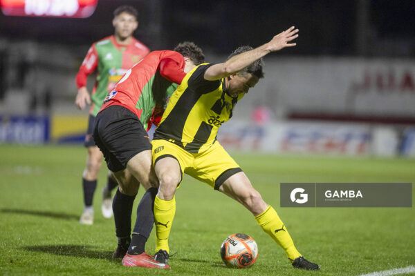 Lucas Hernández, de Peñarol. Torneo Clausura. Estadio Campeones Olímpicos.