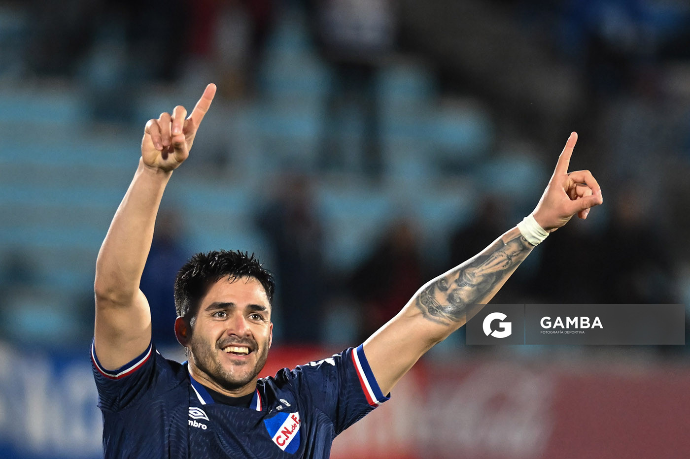 Maximiliano Gómez, de Nacional. Torneo Clausura. Estadio Centenario.