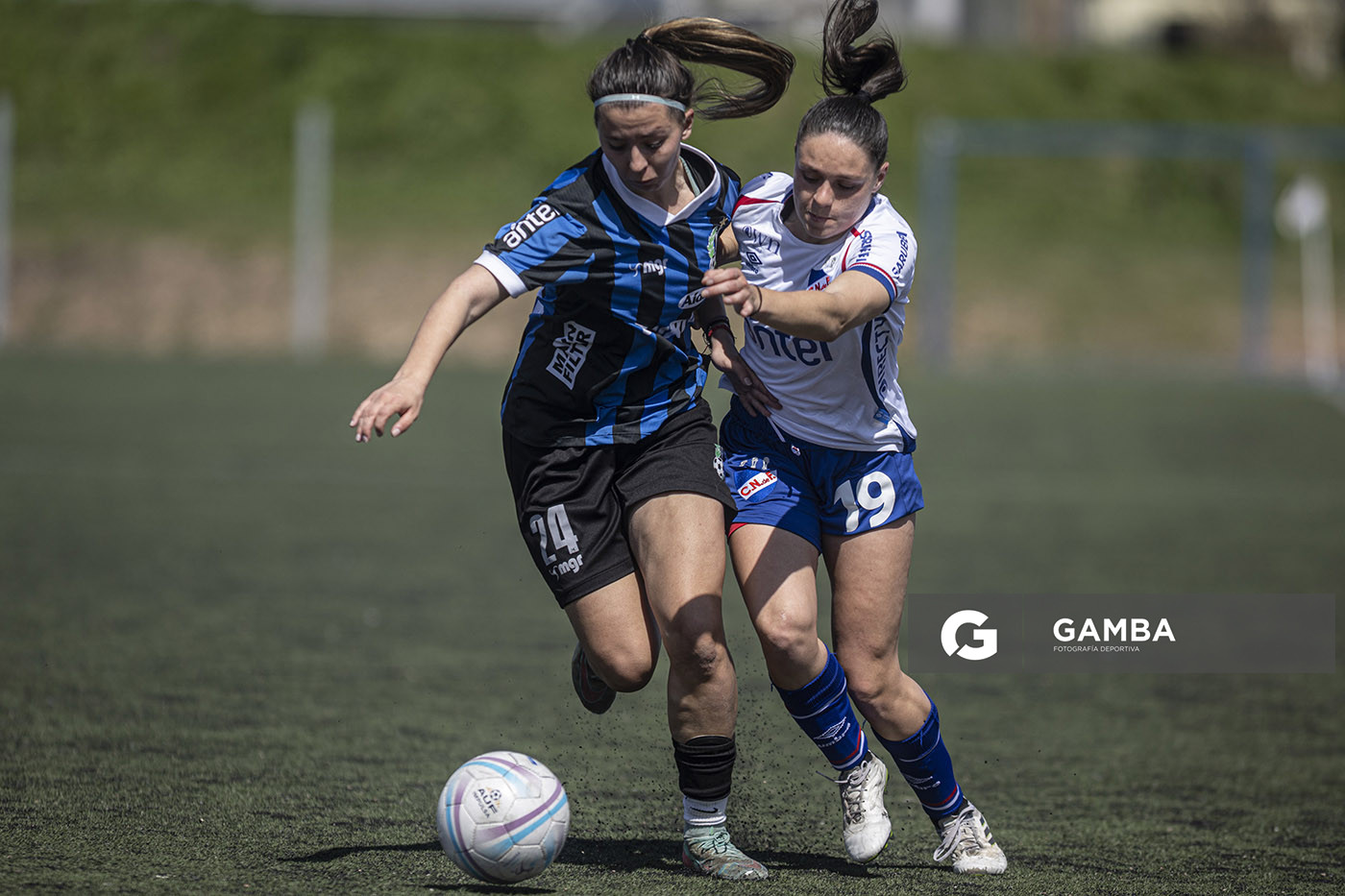 Eva Piacenza, de Liverpool. Campeonato Uruguayo de Fútbol Femenino. Ciudad Deportiva Los Céspedes.