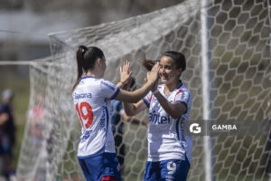 Josefina Félix, de Nacional. Campeonato Uruguayo de Fútbol Femenino. Ciudad Deportiva Los Céspedes.