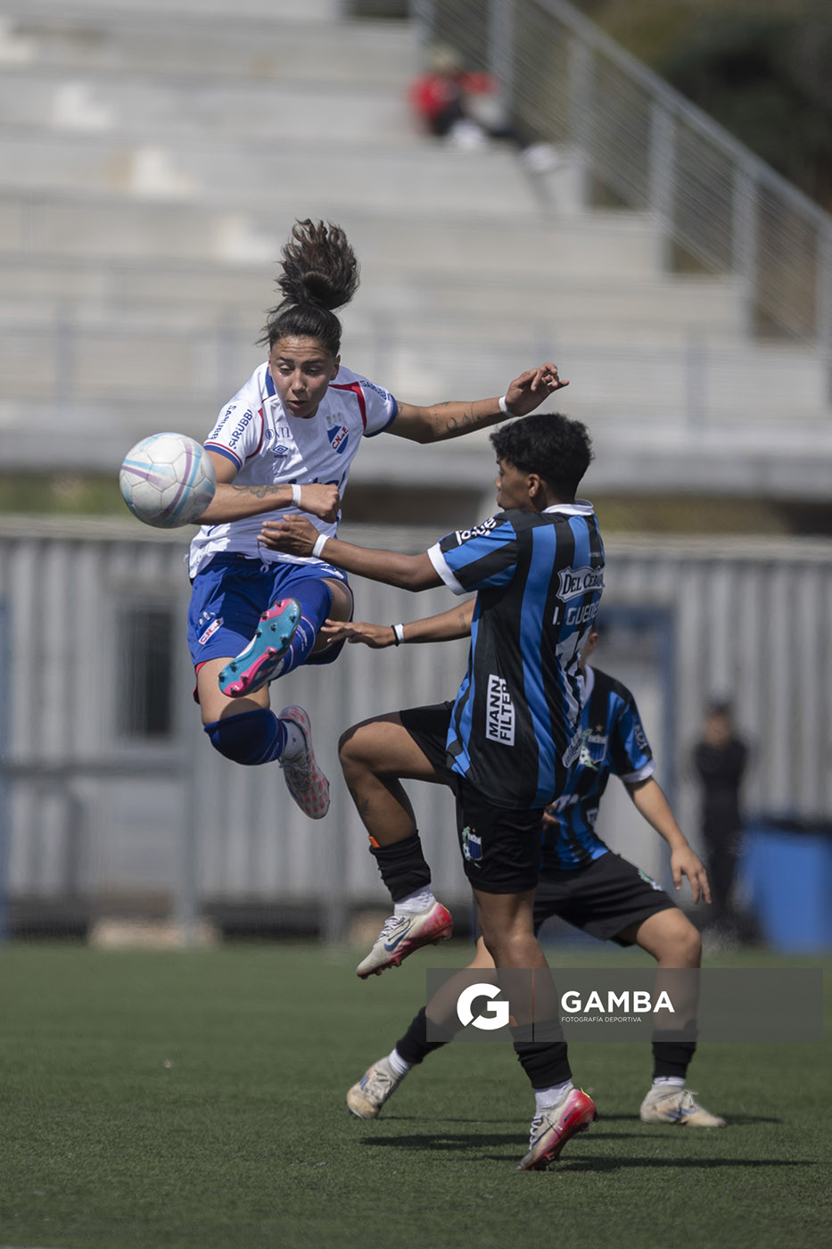 Valentina Cousillas, de Nacional. Campeonato Uruguayo de Fútbol Femenino. Ciudad Deportiva Los Céspedes.