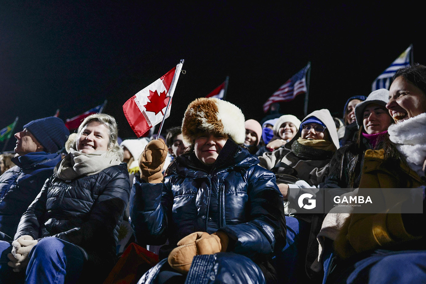 Hinchas de Canadá. Copa Panamericana de Hockey. Cancha Celeste.