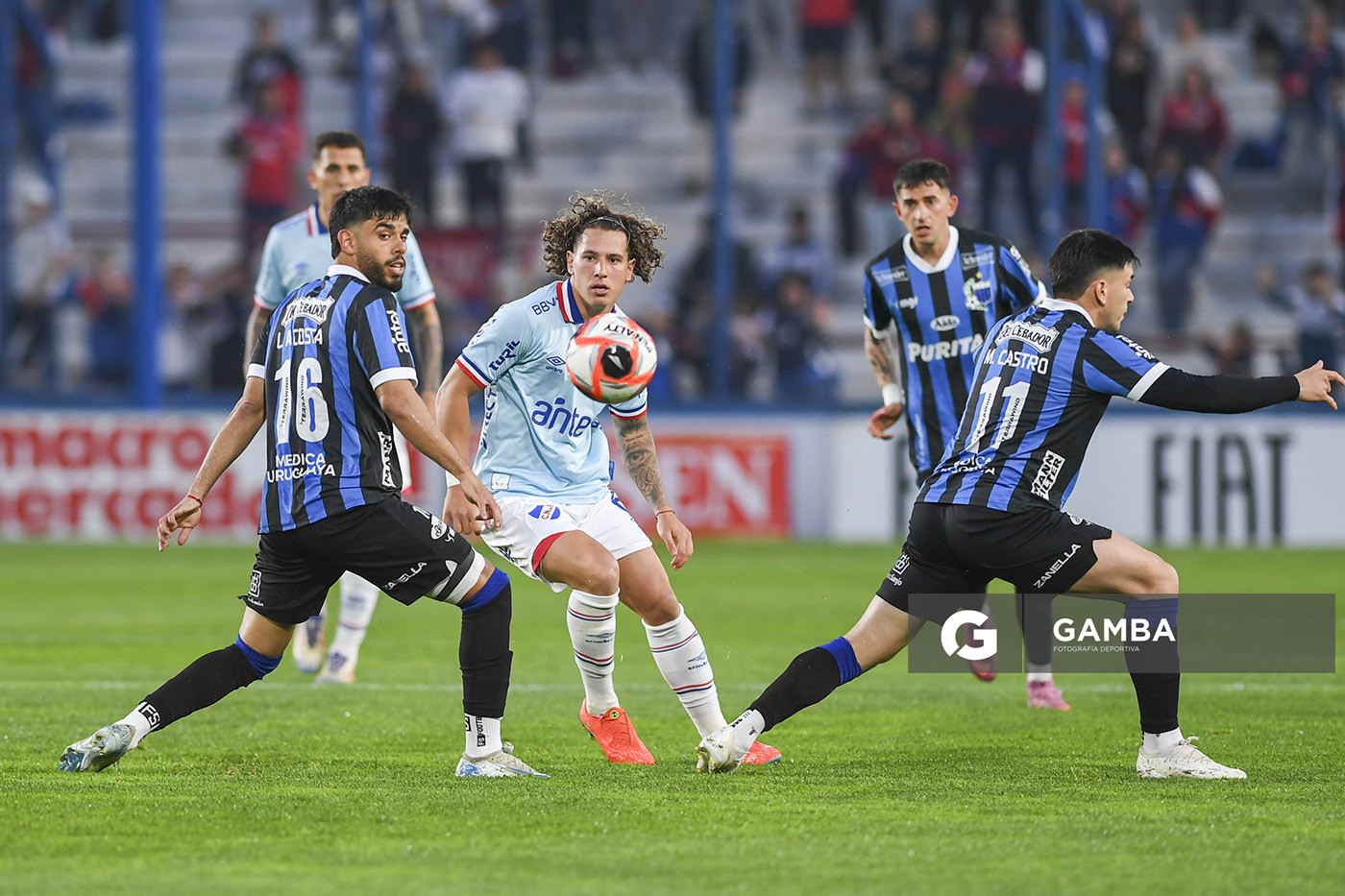 Luciano Boggio, de Nacional. Torneo Clausura. Estadio Gran Parque Central.