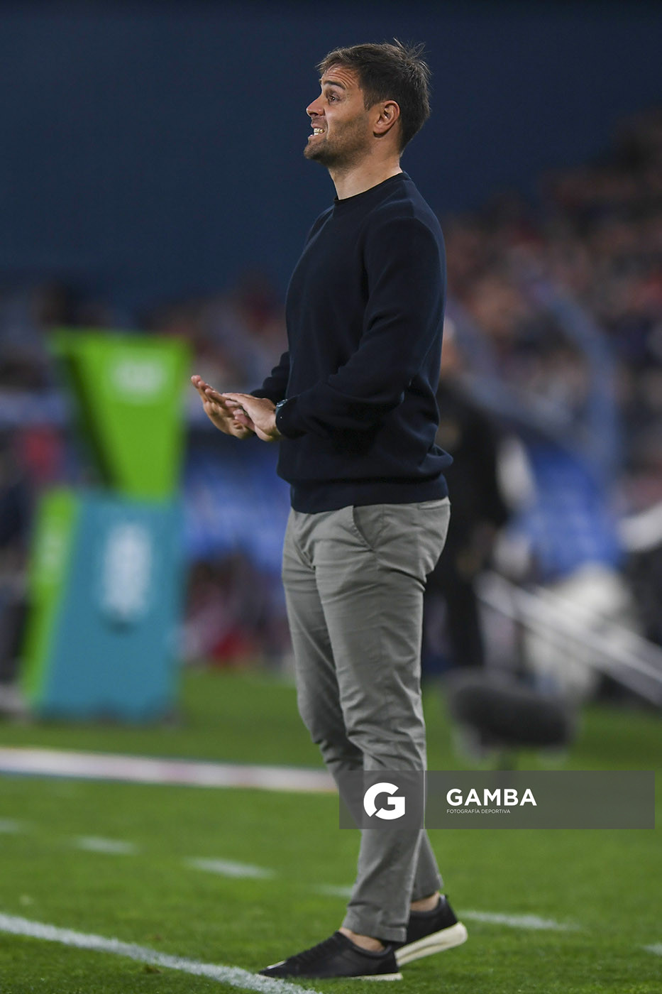 Joaquín Papa, director técnico de Liverpool. Torneo Clausura. Estadio Gran Parque Central.