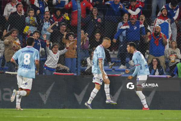 Nicolás López, de Nacional. Torneo Clausura. Estadio Gran Parque Central.