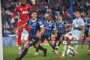 Abel Hernández, de Liverpool. Torneo Clausura. Estadio Gran Parque Central.