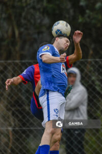 Nicolás Velázquez, de Sportivo Minas. Campeonato Minuano. Complejo Deportivo de Sportivo Minas.