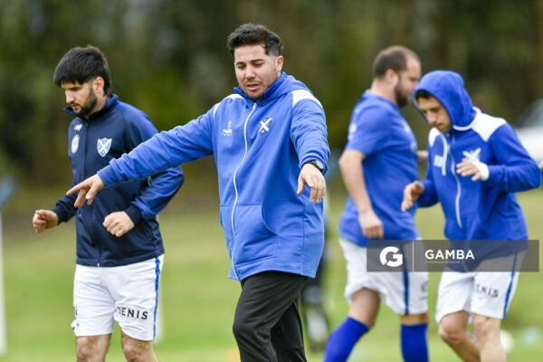 Andrés Baladán, preparador físico de Sportivo Minas. Campeonato Minuano. Complejo Deportivo de Sportivo Minas.