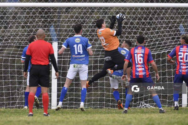 Federico Armanetti, golero de Sportivo Minas. Campeonato Minuano. Complejo Deportivo de Sportivo Minas.