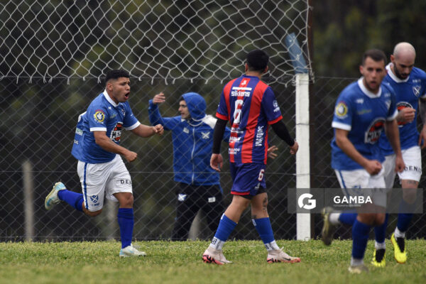 Hugo González, de Sportivo Minas. Campeonato Minuano. Complejo Deportivo de Sportivo Minas.